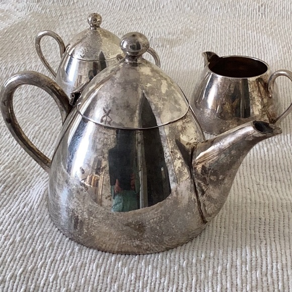 Silver Tea Set - Picture 13 of 16